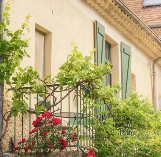 façade est gîte Olympe de Gouges Trièves